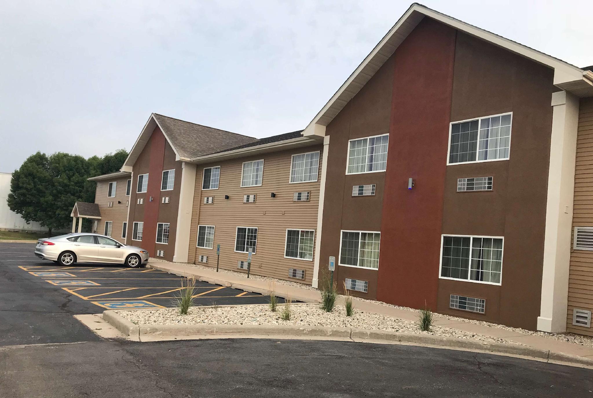 Americinn By Wyndham Jefferson Eksteriør billede